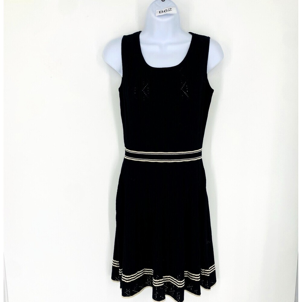 Taylor Black White Striped Knit Dress SM Fit Flare Old Money Sleeveless Preppy